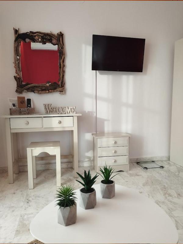 Ilektra Apartments Blue & Red Платария Екстериор снимка